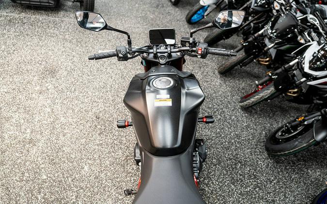 2026 Honda CB750 Hornet E-Clutch