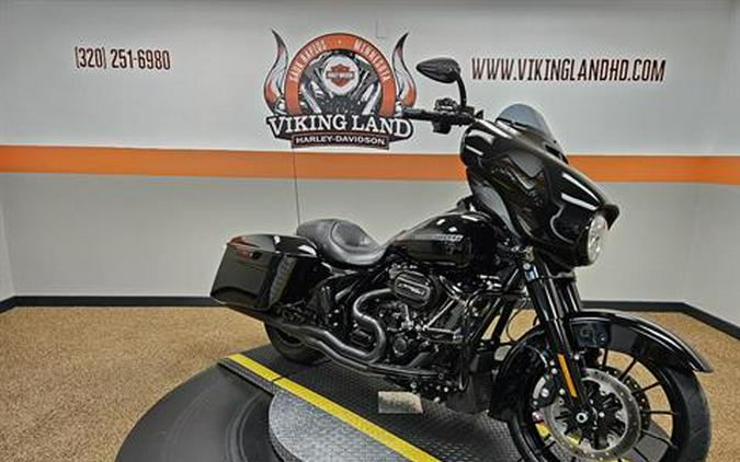 2018 Harley-Davidson Street Glide® Special