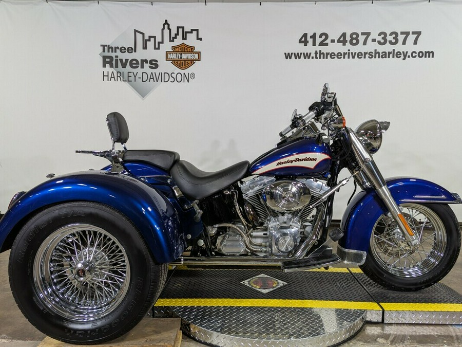 2006 Harley-Davidson Heritage Softail® Classic Trike Deep Cobalt