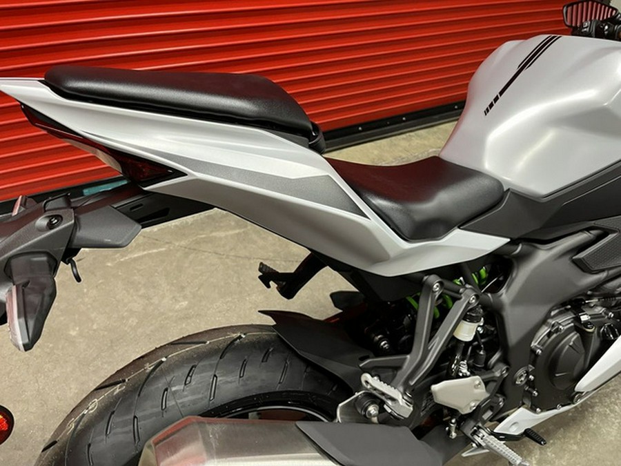 2025 Kawasaki NINJA ZX-4RR ABS