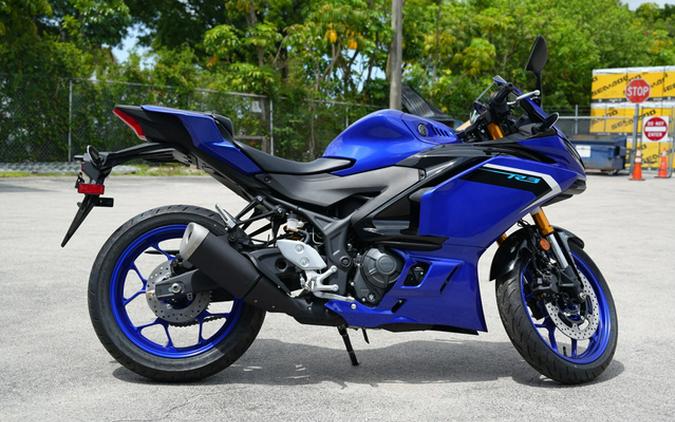 2025 Yamaha YZF R3 ABS