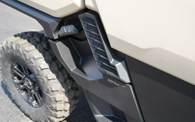 2026 Can-Am® Defender MAX Limited HD11 Desert Tan & Carbon Black