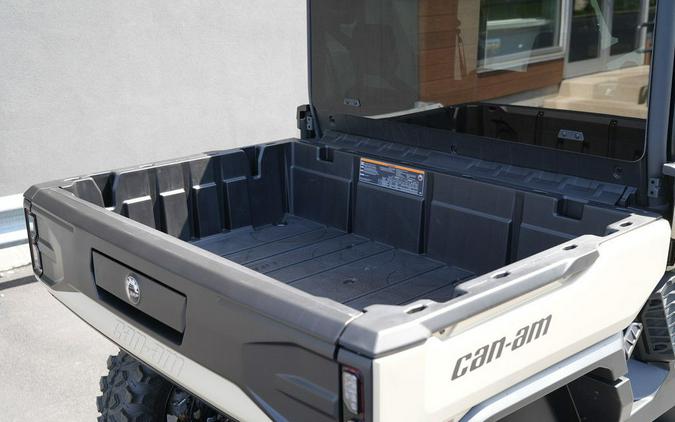 2026 Can-Am® Defender MAX Limited HD11 Desert Tan & Carbon Black