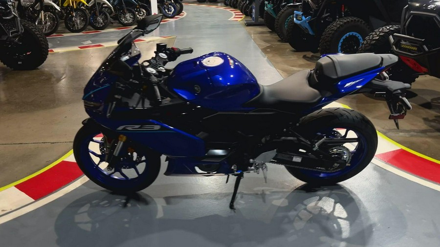 2026 Yamaha YZF-R3 ABS