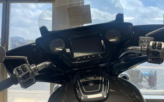 2025 Indian Motorcycle Chieftain® PowerPlus Limited with 112 and PowerBand Audio Package