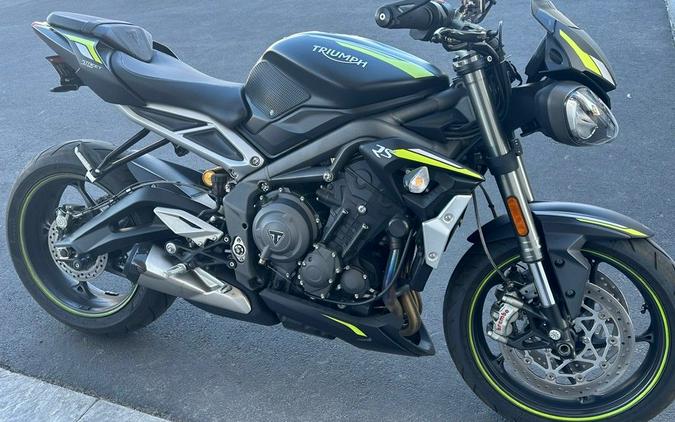 2020 Triumph Street Triple RS Matte Jet Black