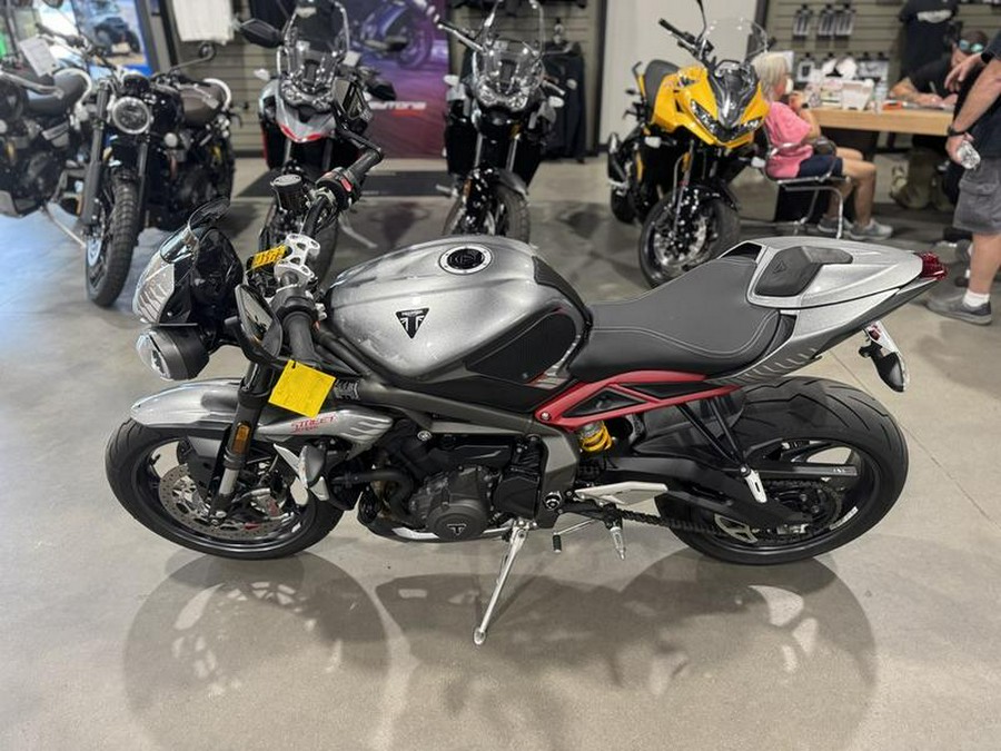 2022 Triumph Street Triple RS Silver Ice