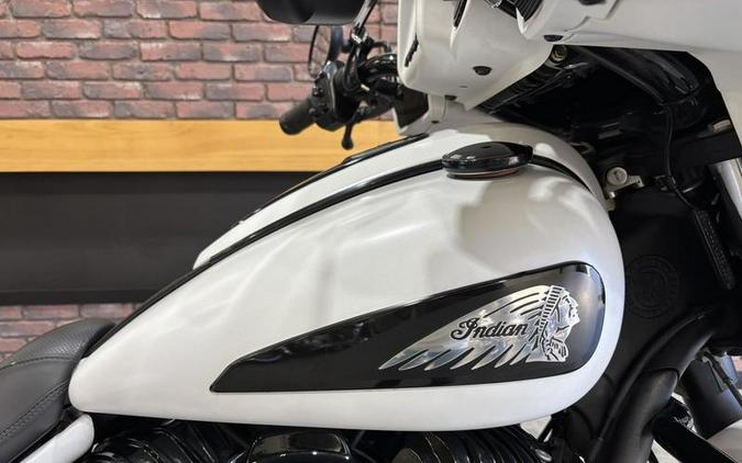 2019 Indian Motorcycle® Chieftain Dark Horse® White Smoke