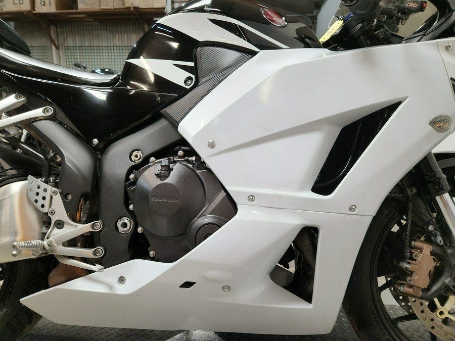 2016 Honda CBR600RR - FP8519