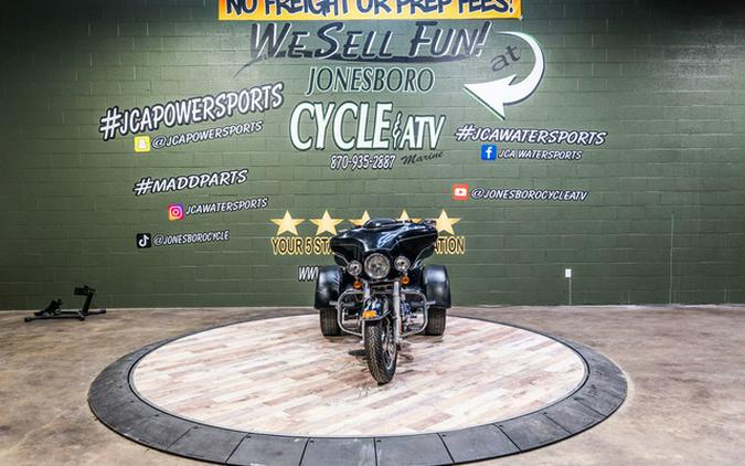 2013 Harley-Davidson Touring FLHTCUSE8 - CVO Ultra Classic Electra Glide 110