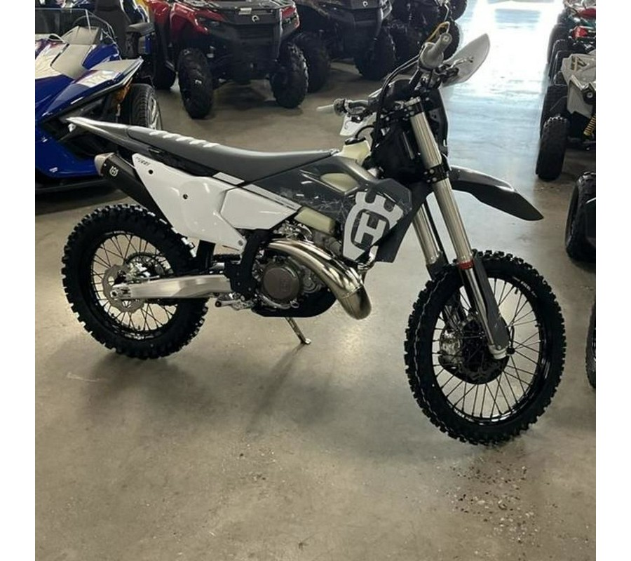 2024 Husqvarna® TE 300 Pro