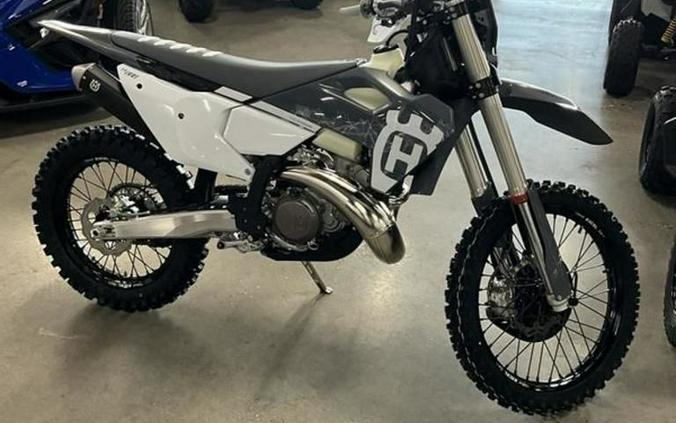 2024 Husqvarna® TE 300 Pro