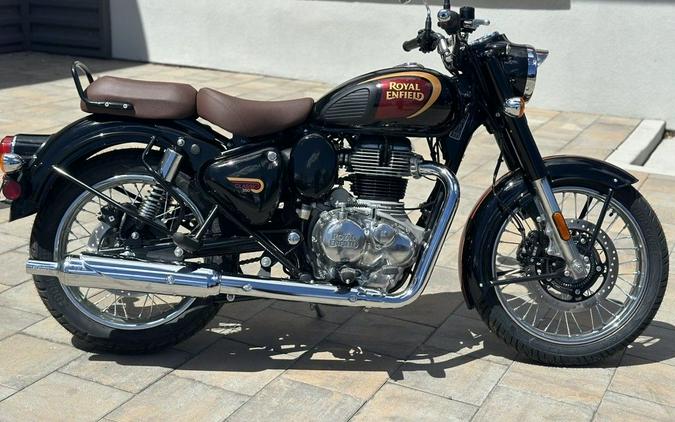 2023 Royal Enfield Classic 350 Halcyon Black