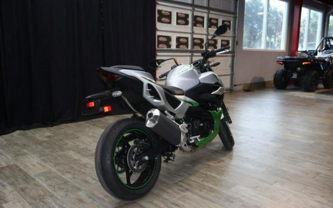 2024 Kawasaki Ninja 7 Hybrid ABS