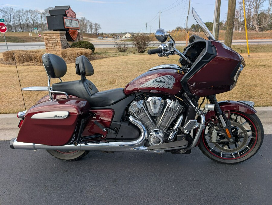 2023 Indian Motorcycle Challenger Limited Maroon Metallic