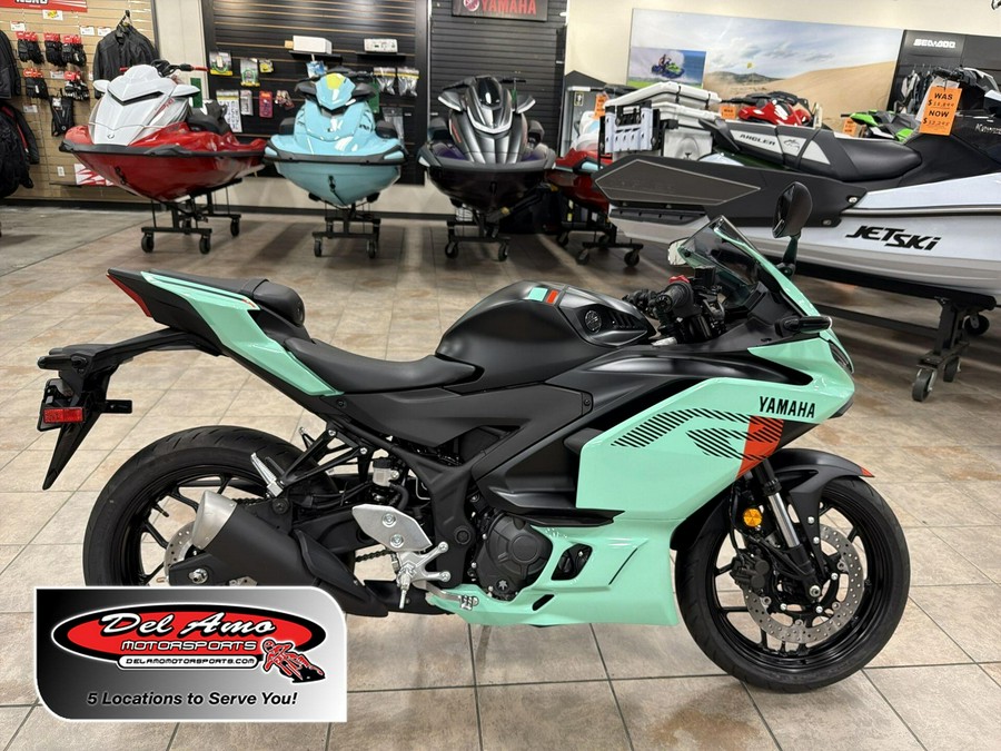 2026 Yamaha YZF-R3 ABS