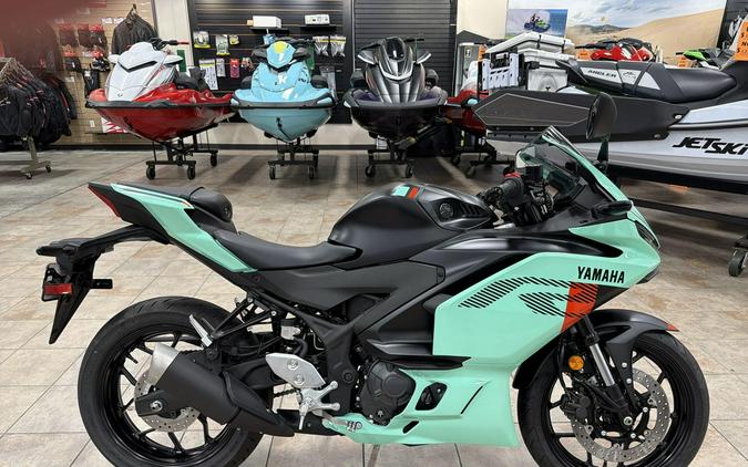 2026 Yamaha YZF-R3 ABS