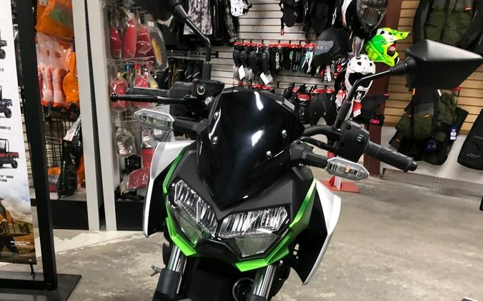 2024 Kawasaki Z e-1 ABS