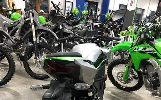 2024 Kawasaki Z e-1 ABS