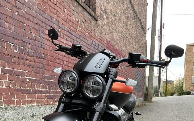 2026 Triumph ROCKET 3 STORM R