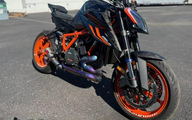 2022 KTM 1290 Super Duke R EVO, BLACK