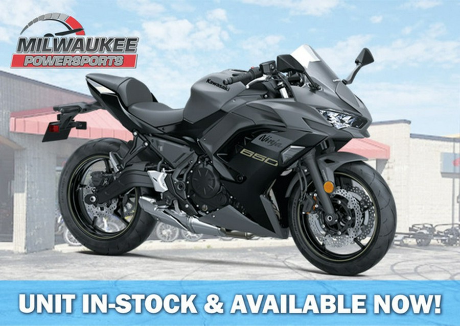 2024 Kawasaki Ninja 650 Metallic Matte Dark GrayMetallic Spark