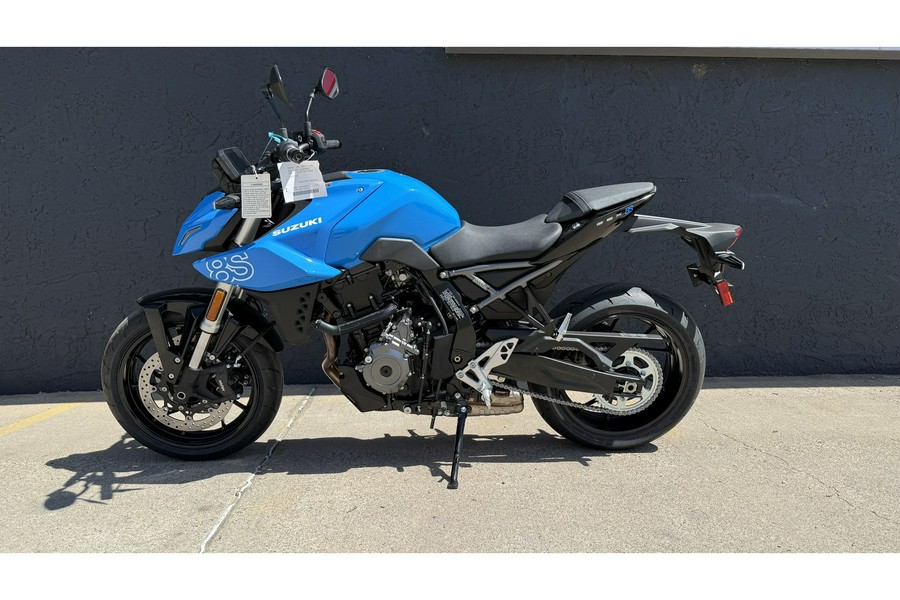 2025 Suzuki GSX-8S
