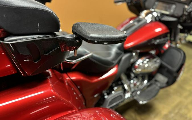 FLHTCUTG 2018 Tri Glide® Ultra