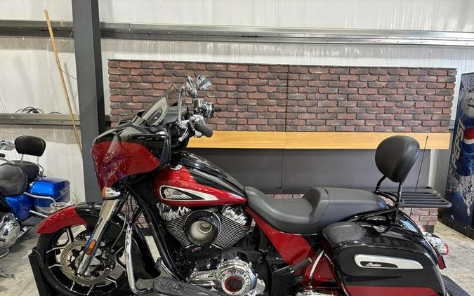 2020 Indian Motorcycle® Chieftain® Elite Thunder Black Vivid Crystal/Wildfire Red Candy