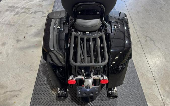 2020 Indian Motorcycle® Chieftain® Elite Thunder Black Vivid Crystal/Wildfire Red Candy