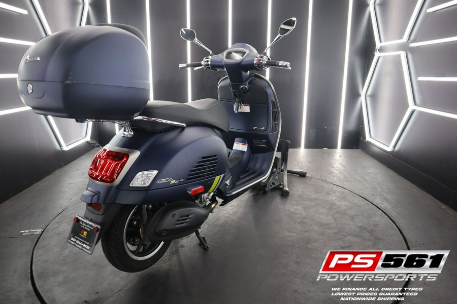 2025 Vespa GTS Super 300 Tech