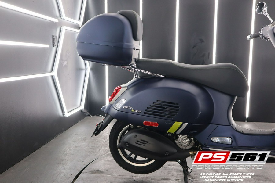 2025 Vespa GTS Super 300 Tech