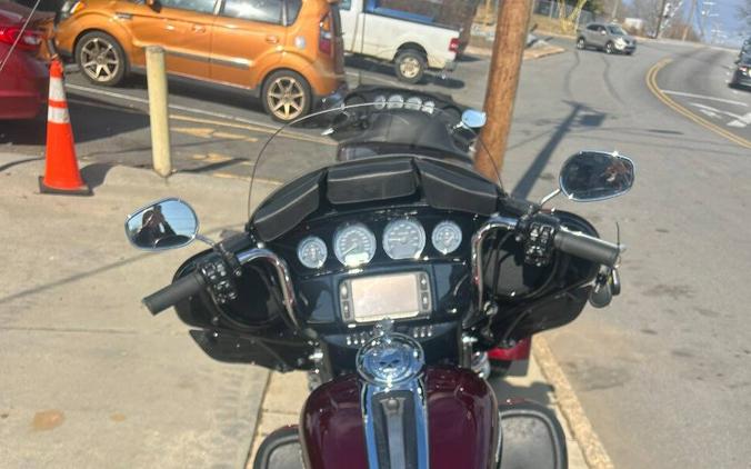 2017 Harley-Davidson Ultra Limited FLHTK