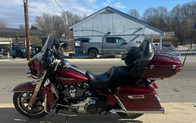 2017 Harley-Davidson Ultra Limited FLHTK