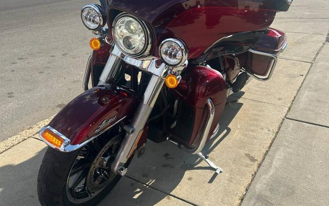 2017 Harley-Davidson Ultra Limited FLHTK
