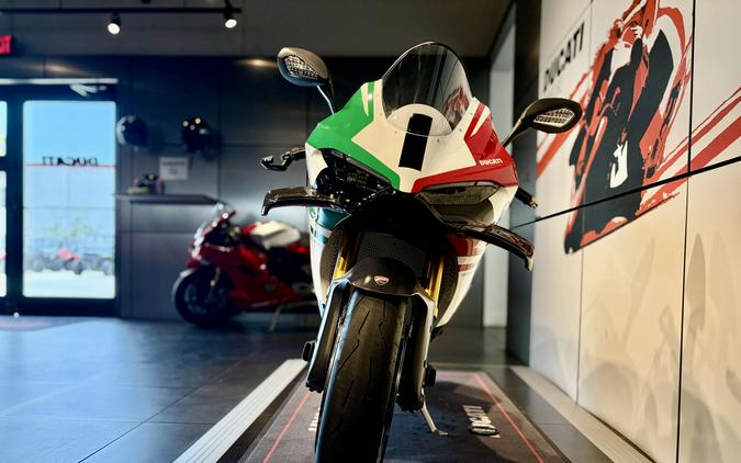 2025 Ducati PANIGALE V4 TRICOLORE