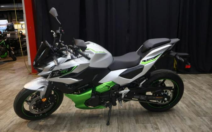 2024 Kawasaki Z7 Hybrid ABS