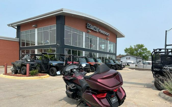 2025 Honda Gold Wing Tour 50th Anniversary Airbag DCT