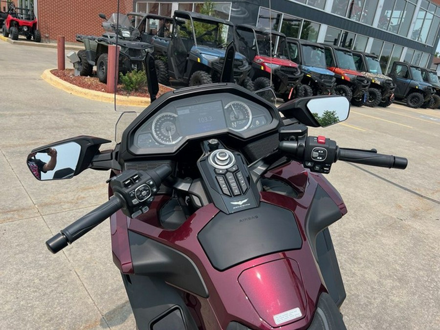 2025 Honda Gold Wing Tour 50th Anniversary Airbag DCT