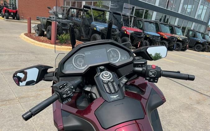 2025 Honda Gold Wing Tour 50th Anniversary Airbag DCT