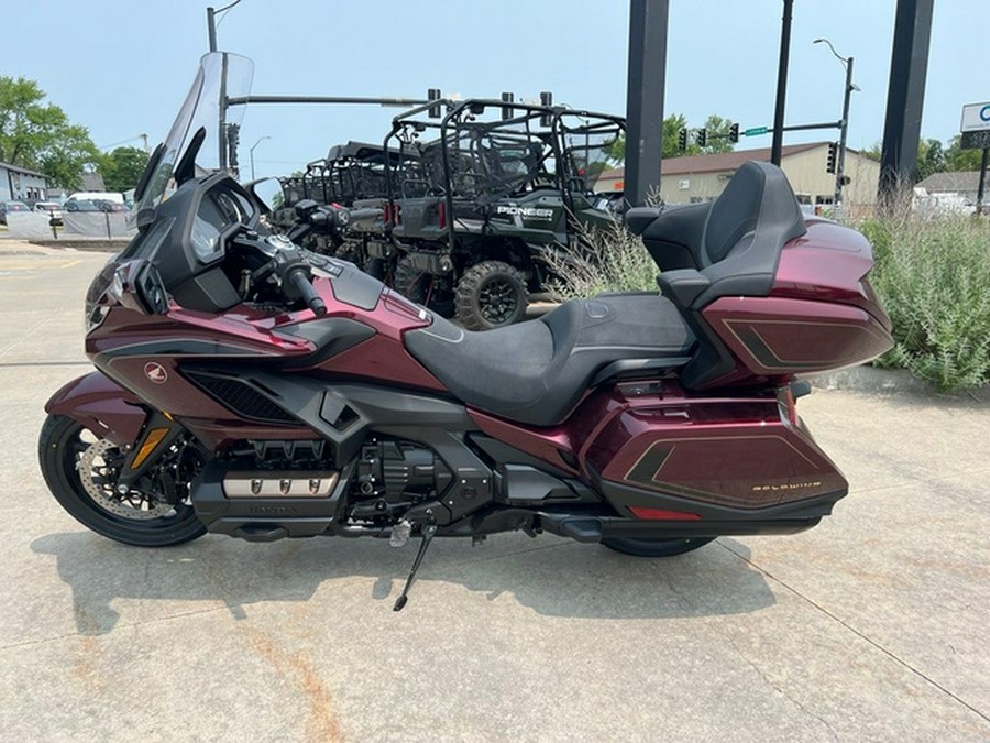 2025 Honda Gold Wing Tour 50th Anniversary Airbag DCT