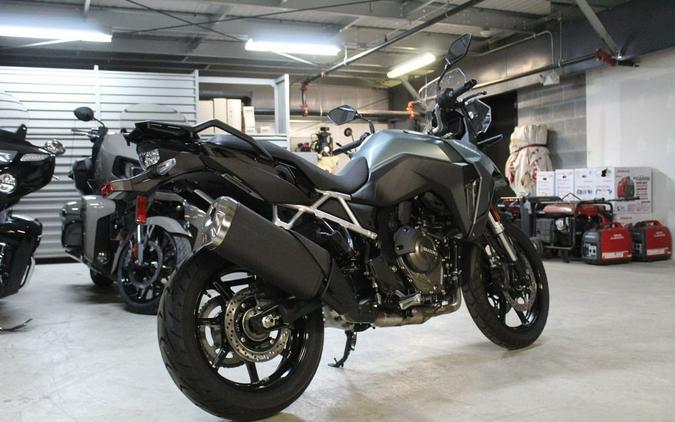 2024 Suzuki V-Storm 800