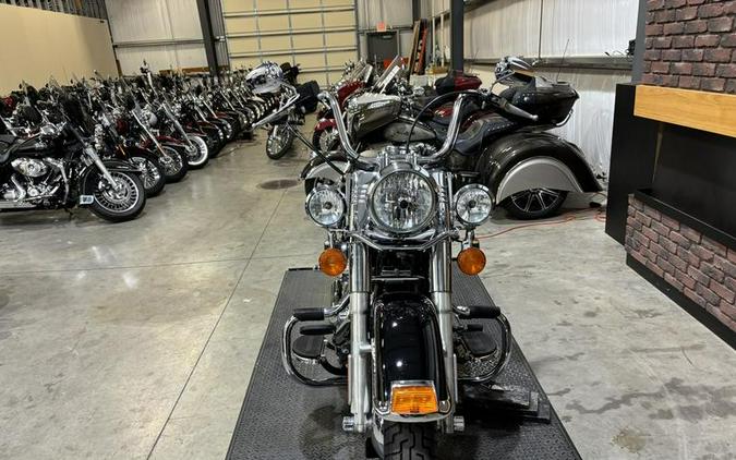 2014 Harley-Davidson® FLSTC - Heritage Softail® Classic