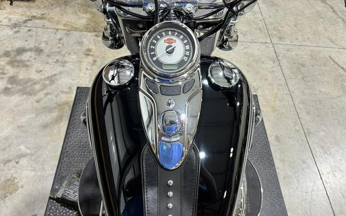 2014 Harley-Davidson® FLSTC - Heritage Softail® Classic