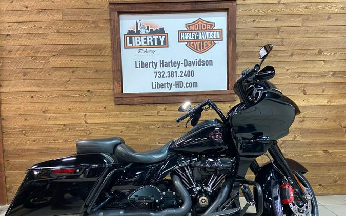 2019 Harley-Davidson® Road Glide® Special Vivid Black FLTRXS