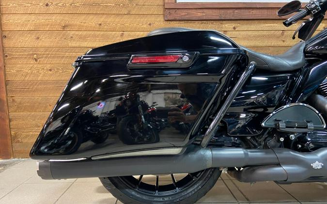 2019 Harley-Davidson Road Glide Special Vivid Black FLTRXS