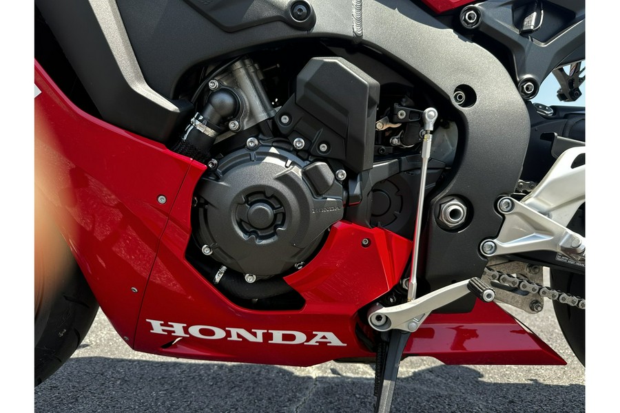 2022 Honda CBR1000RR Base