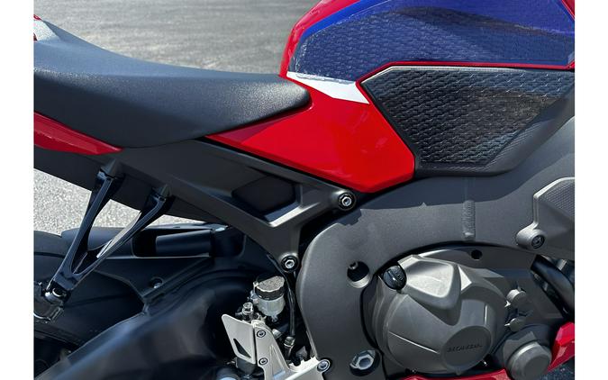 2022 Honda CBR1000RR Base