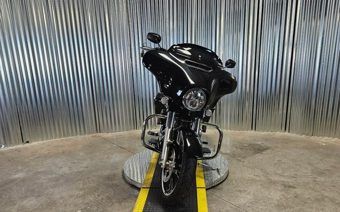 2017 Harley-Davidson Street Glide Special