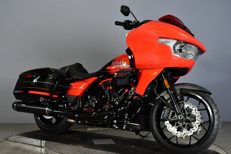 2026 Harley-Davidson CVO Road Glide ST FLTRXSTSE